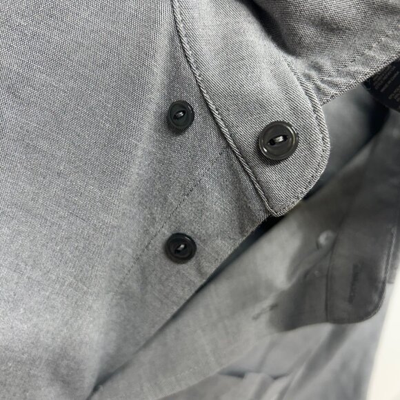 Vuori Crest Short Sleeve Button Down Shirt Gray medium - Picture 8 of 10